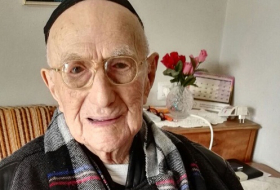 Le plus vieil homme du monde serait un survivant d`Auschwitz